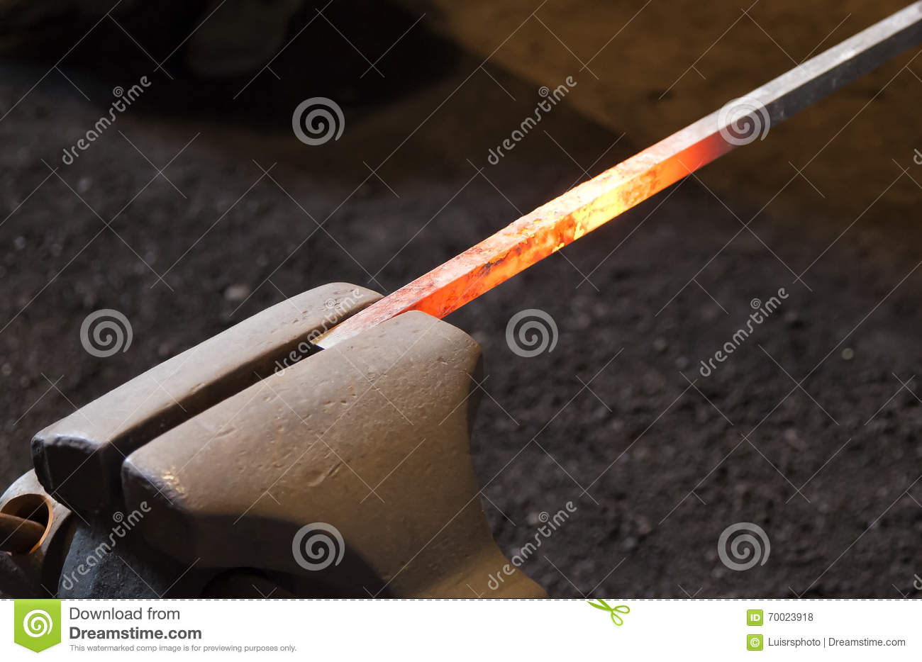 动画《终结的炽天使第二季》红莲有没有利用小优?‘十大外围足球平台app’(图2) 十大外围足球平台app