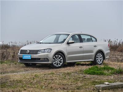 《妖怪旅馆营业中》开播 人类少女用美食征服妖怪大老板-十大外围足球平台app(图2) 十大外围足球平台app