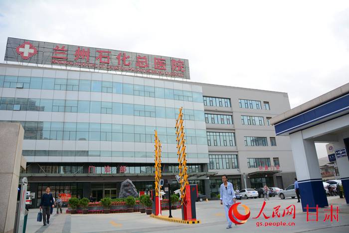 新东方走进知名学府武大校内开班“十大外围足球平台app”(图3) 十大外围足球平台app